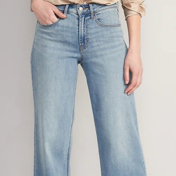 Old Navy Denim - Old Navy NWOT Wow high rise wide leg jeans size 4